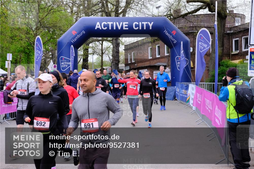 19.04.2026 - Hammer Lauf Tim E. http://msf.ph/oto/9527381 19.04.2026 09:45:51 Ziel  meine-sportfotos.de
