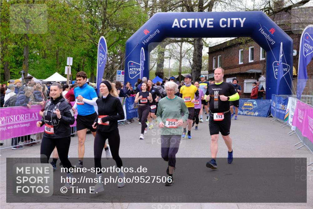 19.04.2026 - Hammer Lauf Tim E. http://msf.ph/oto/9527506 19.04.2026 09:46:05 Ziel  meine-sportfotos.de