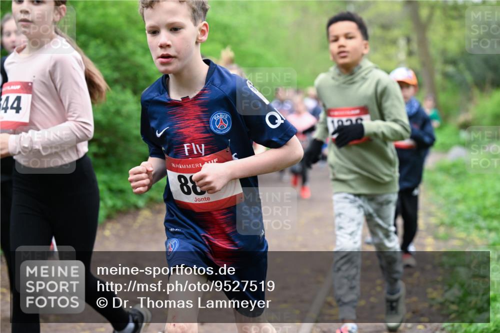19.04.2026 - Hammer Lauf Dr. Thomas Lammeyer http://msf.ph/oto/9527519 19.04.2026 09:25:56 Laufen 1836 meine-sportfotos.de