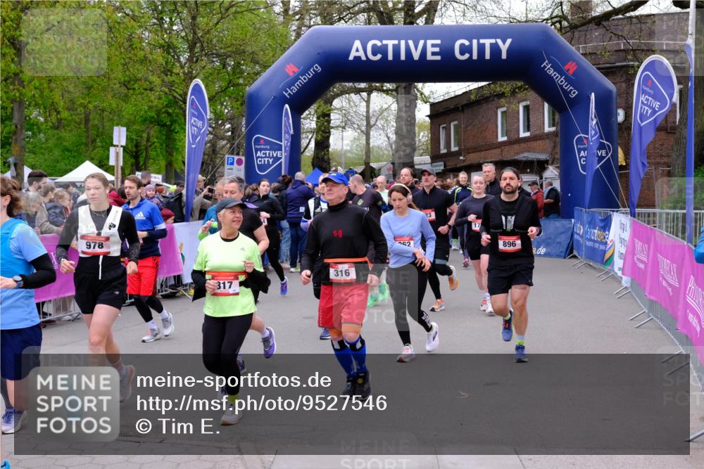 19.04.2026 - Hammer Lauf Tim E. http://msf.ph/oto/9527546 19.04.2026 09:46:11 Ziel  meine-sportfotos.de