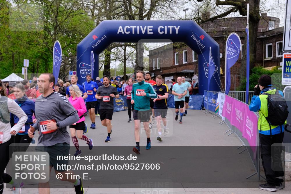 19.04.2026 - Hammer Lauf Tim E. http://msf.ph/oto/9527606 19.04.2026 09:46:19 Ziel  meine-sportfotos.de