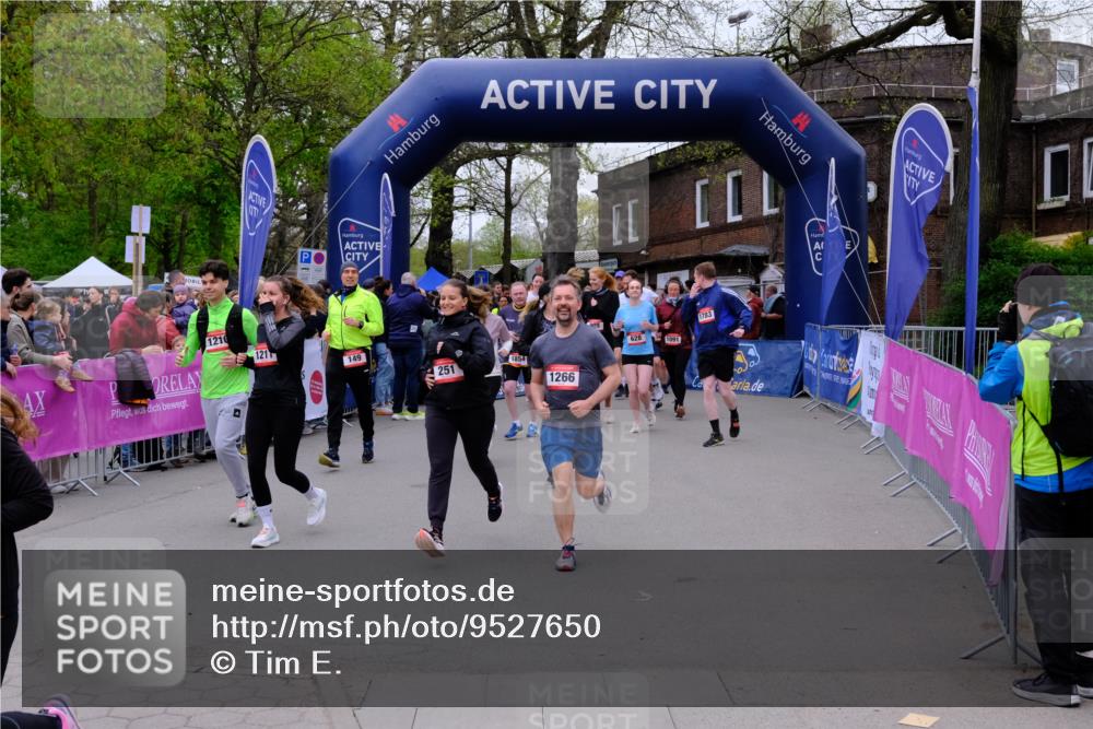 19.04.2026 - Hammer Lauf Tim E. http://msf.ph/oto/9527650 19.04.2026 09:46:25 Ziel  meine-sportfotos.de