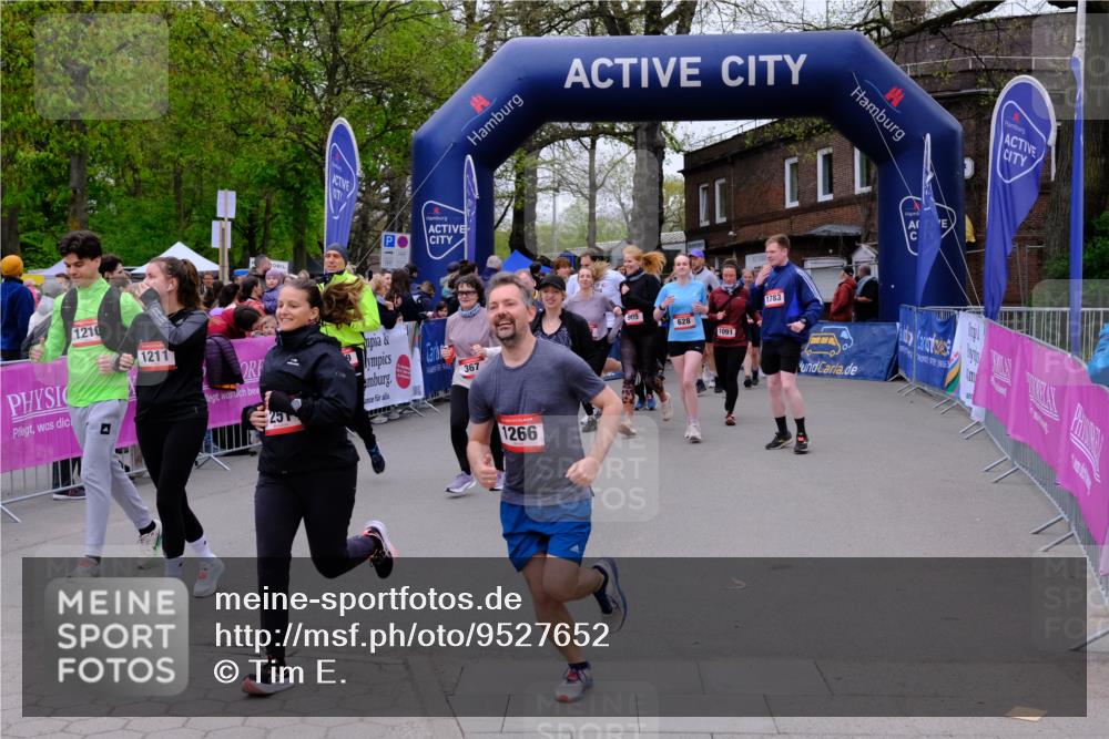 19.04.2026 - Hammer Lauf Tim E. http://msf.ph/oto/9527652 19.04.2026 09:46:25 Ziel  meine-sportfotos.de