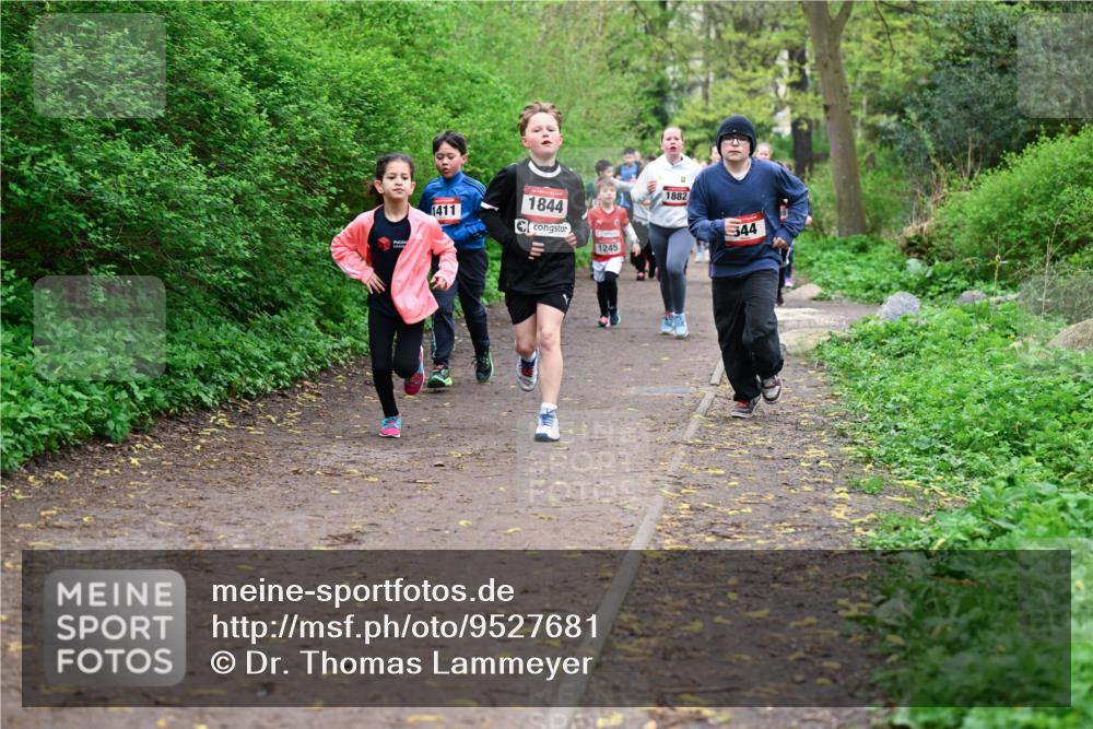 19.04.2026 - Hammer Lauf Dr. Thomas Lammeyer http://msf.ph/oto/9527681 19.04.2026 09:26:17 Laufen 1411, 1844, 1245, 1882, 5544 meine-sportfotos.de