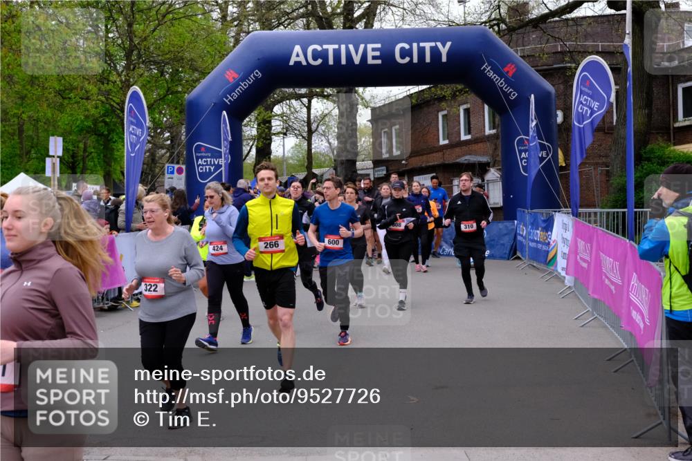 19.04.2026 - Hammer Lauf Tim E. http://msf.ph/oto/9527726 19.04.2026 09:46:32 Ziel  meine-sportfotos.de