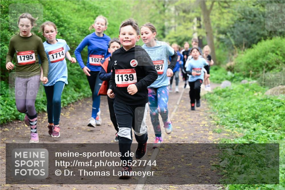 19.04.2026 - Hammer Lauf Dr. Thomas Lammeyer http://msf.ph/oto/9527744 19.04.2026 09:26:24 Laufen 1795, 1714, 1024, 1139 meine-sportfotos.de