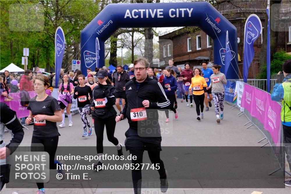 19.04.2026 - Hammer Lauf Tim E. http://msf.ph/oto/9527745 19.04.2026 09:46:35 Ziel  meine-sportfotos.de