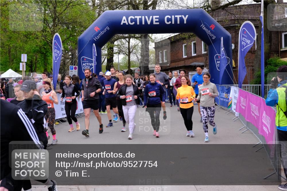 19.04.2026 - Hammer Lauf Tim E. http://msf.ph/oto/9527754 19.04.2026 09:46:35 Ziel  meine-sportfotos.de