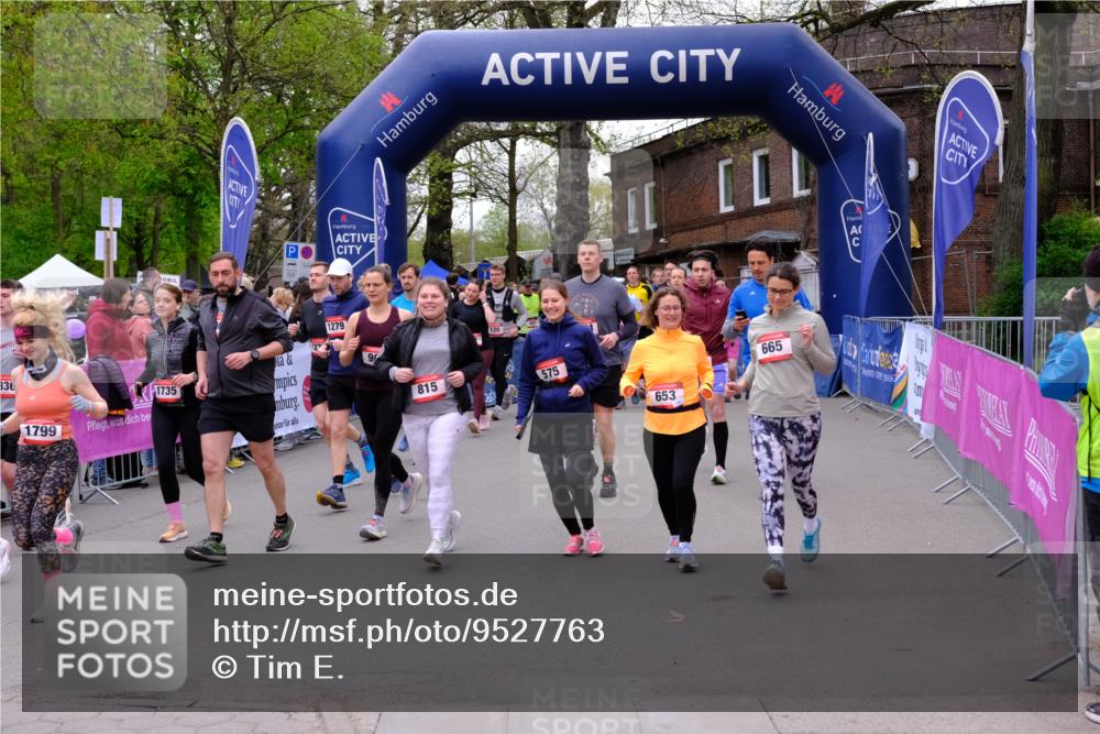 19.04.2026 - Hammer Lauf Tim E. http://msf.ph/oto/9527763 19.04.2026 09:46:36 Ziel  meine-sportfotos.de