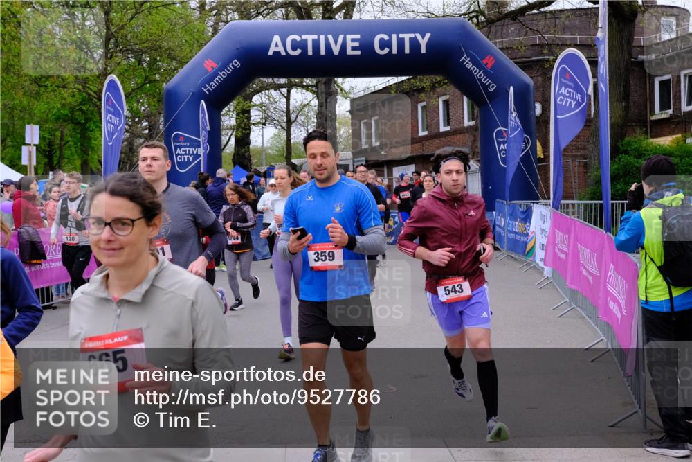 19.04.2026 - Hammer Lauf Tim E. http://msf.ph/oto/9527786 19.04.2026 09:46:38 Ziel  meine-sportfotos.de