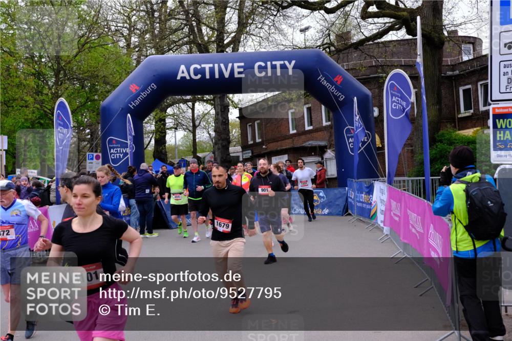 19.04.2026 - Hammer Lauf Tim E. http://msf.ph/oto/9527795 19.04.2026 09:46:41 Ziel  meine-sportfotos.de