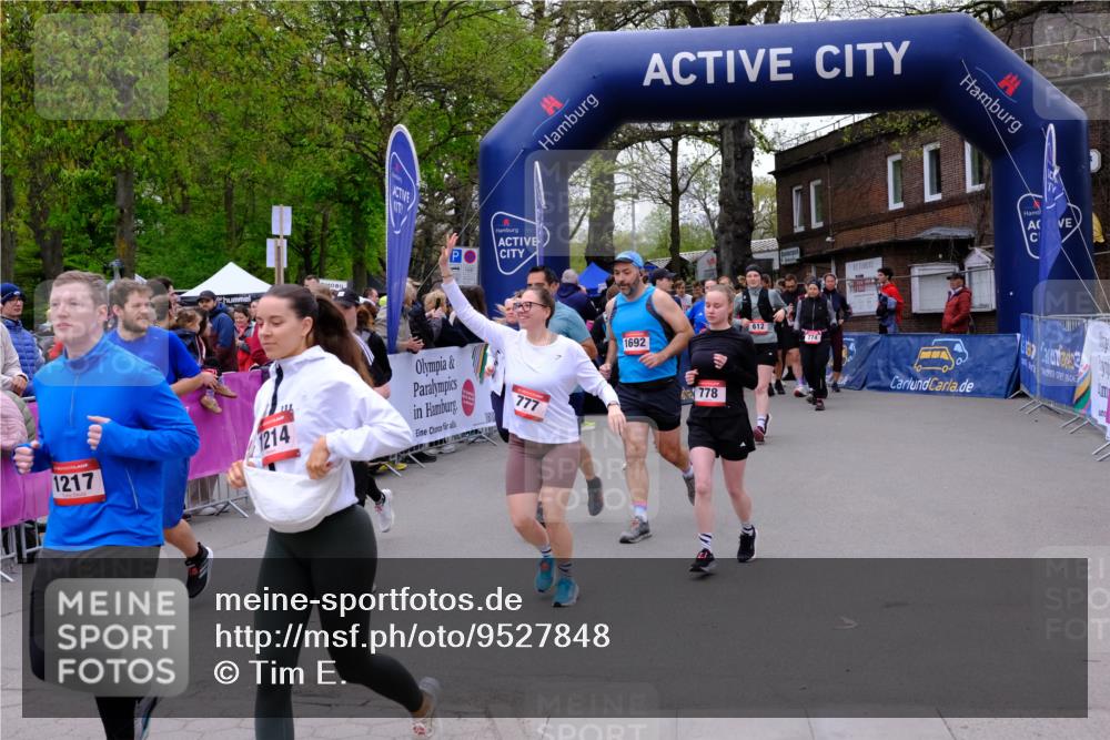 19.04.2026 - Hammer Lauf Tim E. http://msf.ph/oto/9527848 19.04.2026 09:46:48 Ziel  meine-sportfotos.de