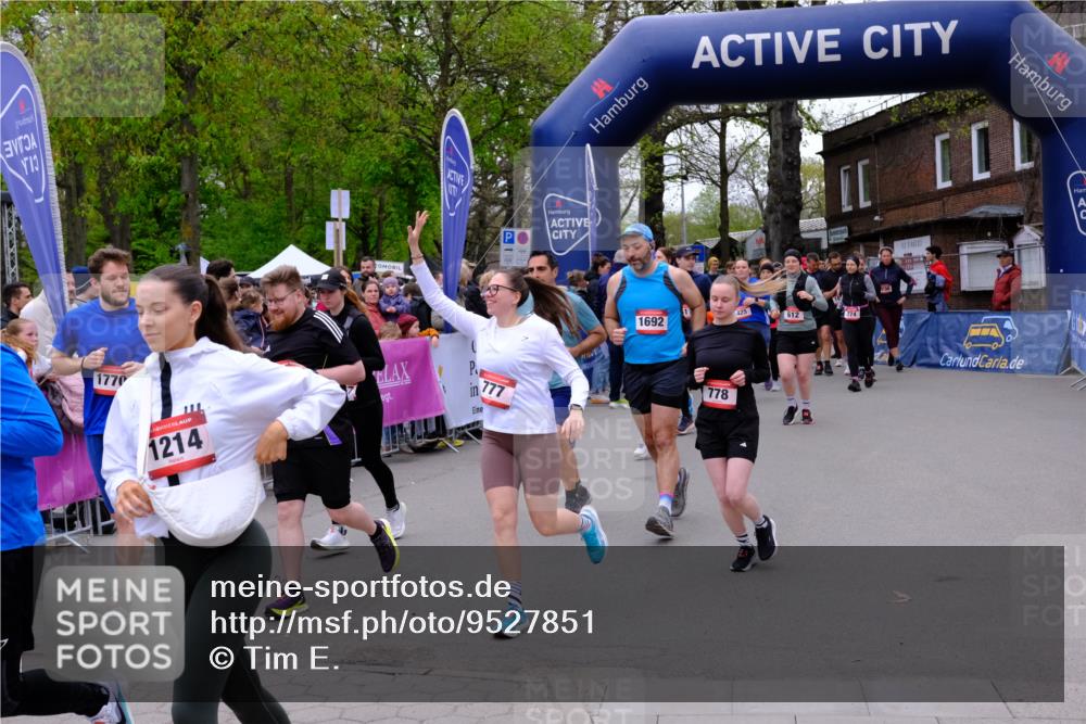 19.04.2026 - Hammer Lauf Tim E. http://msf.ph/oto/9527851 19.04.2026 09:46:48 Ziel  meine-sportfotos.de