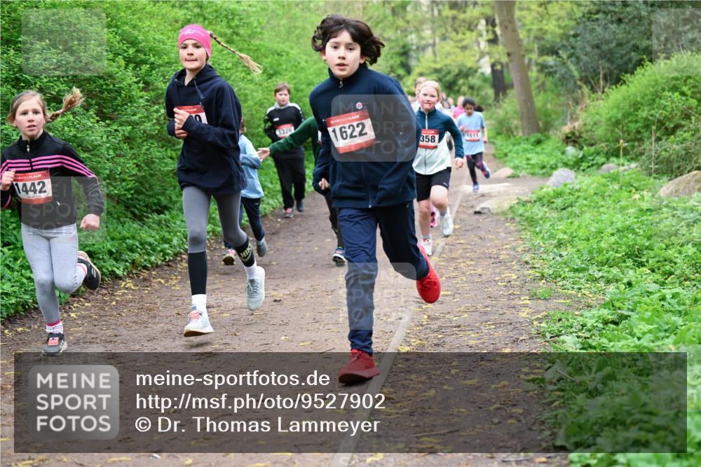 19.04.2026 - Hammer Lauf Dr. Thomas Lammeyer http://msf.ph/oto/9527902 19.04.2026 09:26:44 Laufen 1442, 1326, 1622, 358 meine-sportfotos.de