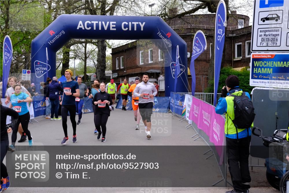 19.04.2026 - Hammer Lauf Tim E. http://msf.ph/oto/9527903 19.04.2026 09:46:55 Ziel  meine-sportfotos.de