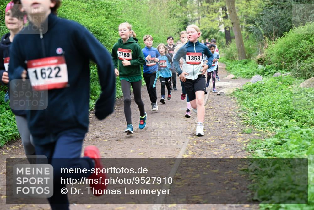 19.04.2026 - Hammer Lauf Dr. Thomas Lammeyer http://msf.ph/oto/9527910 19.04.2026 09:26:45 Laufen 1622, 1789, 1388, 1313, 1358 meine-sportfotos.de
