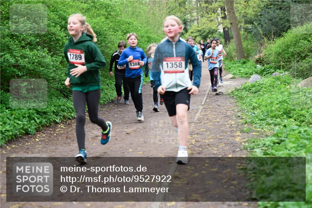 19.04.2026 - Hammer Lauf Dr. Thomas Lammeyer http://msf.ph/oto/9527922 19.04.2026 09:26:46 Laufen 1789, 1511, 132, 1388, 1358 meine-sportfotos.de