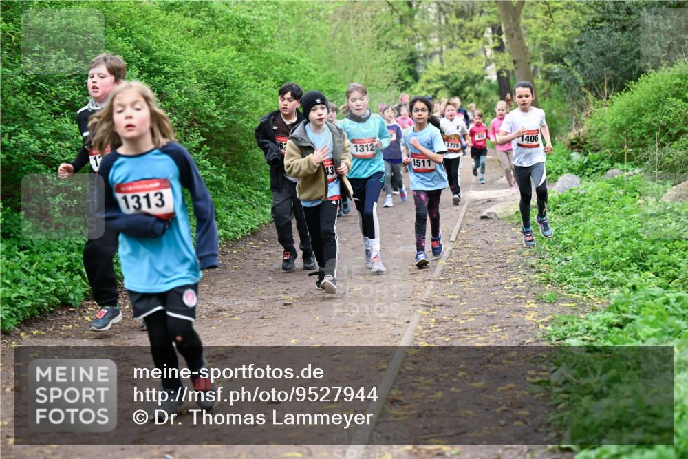 19.04.2026 - Hammer Lauf Dr. Thomas Lammeyer http://msf.ph/oto/9527944 19.04.2026 09:26:49 Laufen 1313, 962, 1406, 1312, 1779, 1511 meine-sportfotos.de