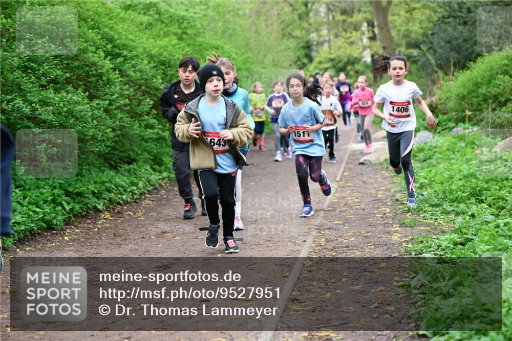 19.04.2026 - Hammer Lauf Dr. Thomas Lammeyer http://msf.ph/oto/9527951 19.04.2026 09:26:49 Laufen 643, 1511, 1406 meine-sportfotos.de