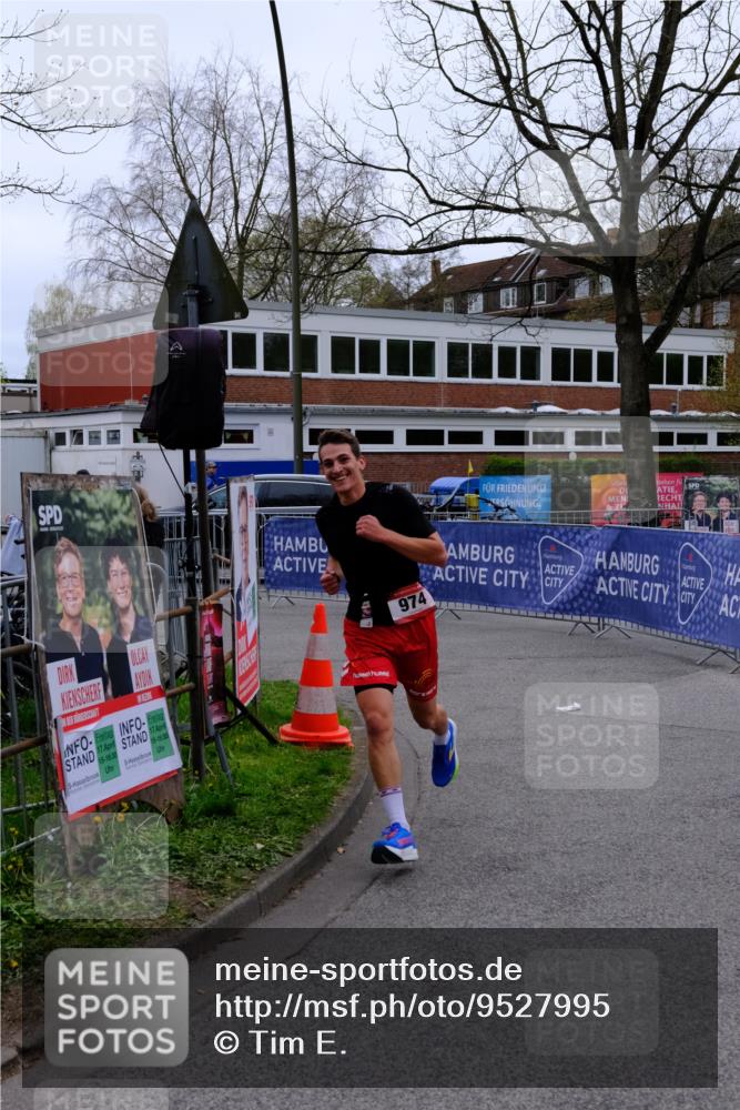 19.04.2026 - Hammer Lauf Tim E. http://msf.ph/oto/9527995 19.04.2026 09:59:15 Ziel 974 meine-sportfotos.de