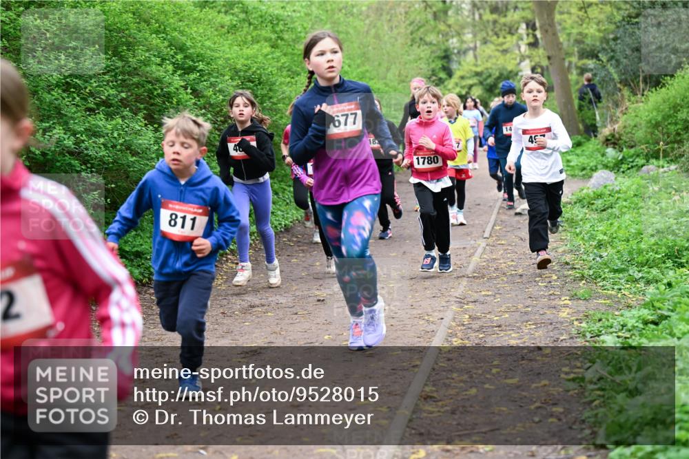 19.04.2026 - Hammer Lauf Dr. Thomas Lammeyer http://msf.ph/oto/9528015 19.04.2026 09:26:56 Laufen 811, 677, 1780 meine-sportfotos.de
