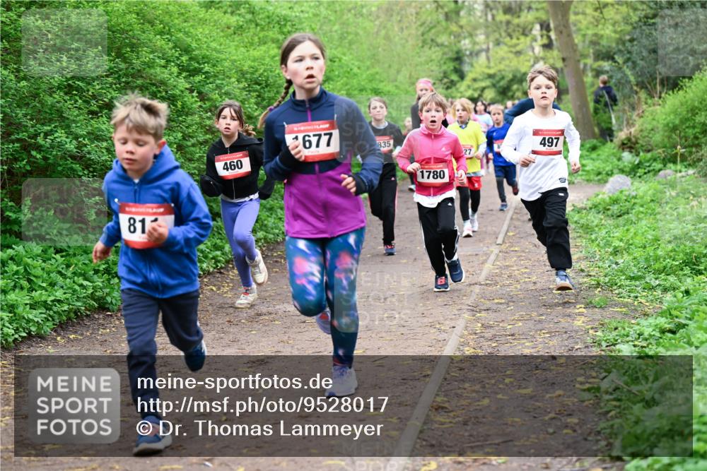 19.04.2026 - Hammer Lauf Dr. Thomas Lammeyer http://msf.ph/oto/9528017 19.04.2026 09:26:57 Laufen 813, 460, 677, 835, 1780, 497 meine-sportfotos.de