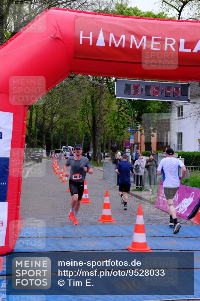 19.04.2026 - Hammer Lauf Tim E. http://msf.ph/oto/9528033 19.04.2026 10:01:53 Ziel 399, 936, 1819 meine-sportfotos.de