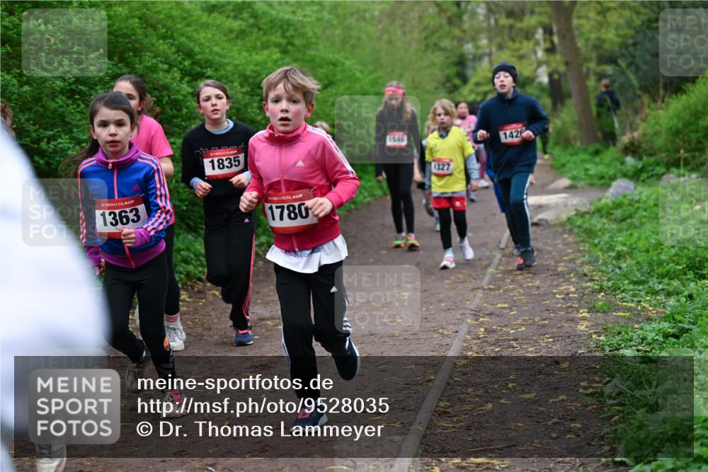 19.04.2026 - Hammer Lauf Dr. Thomas Lammeyer http://msf.ph/oto/9528035 19.04.2026 09:26:58 Laufen 1363, 1835, 1780, 1546, 1327, 142 meine-sportfotos.de