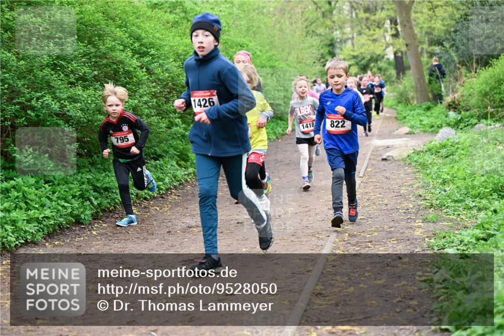19.04.2026 - Hammer Lauf Dr. Thomas Lammeyer http://msf.ph/oto/9528050 19.04.2026 09:27:00 Laufen 795, 1426, 1418, 822 meine-sportfotos.de