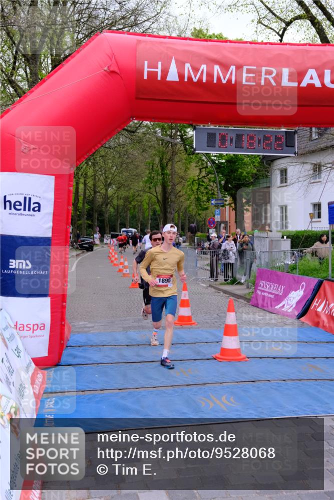 19.04.2026 - Hammer Lauf Tim E. http://msf.ph/oto/9528068 19.04.2026 10:03:31 Ziel 797, 1763, 1800, 1895 meine-sportfotos.de