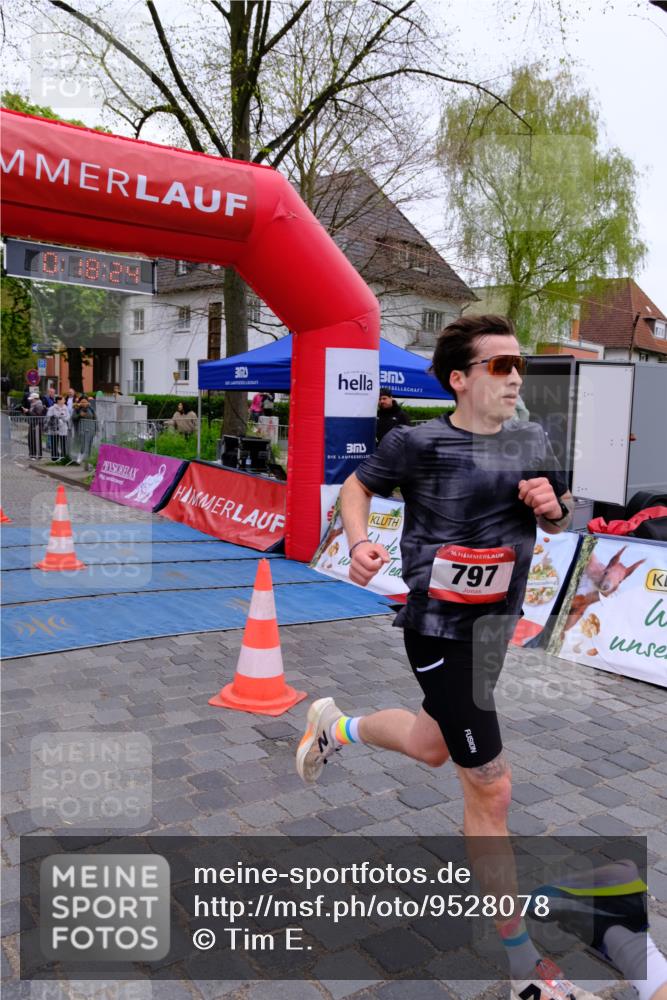 19.04.2026 - Hammer Lauf Tim E. http://msf.ph/oto/9528078 19.04.2026 10:03:33 Ziel 797, 1641, 1763, 1895 meine-sportfotos.de