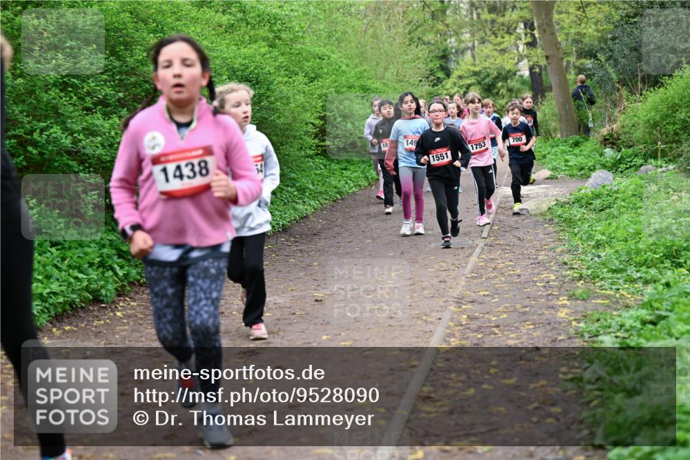 19.04.2026 - Hammer Lauf Dr. Thomas Lammeyer http://msf.ph/oto/9528090 19.04.2026 09:27:05 Laufen 1438, 149, 1551, 1753, 700 meine-sportfotos.de