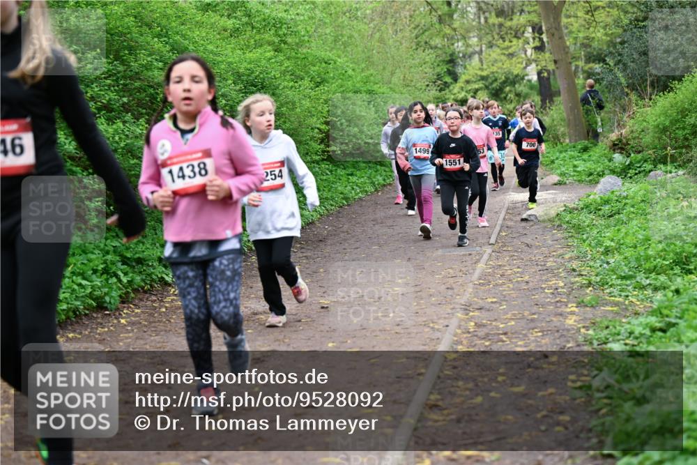 19.04.2026 - Hammer Lauf Dr. Thomas Lammeyer http://msf.ph/oto/9528092 19.04.2026 09:27:04 Laufen 1438, 1499, 700, 254, 1551 meine-sportfotos.de