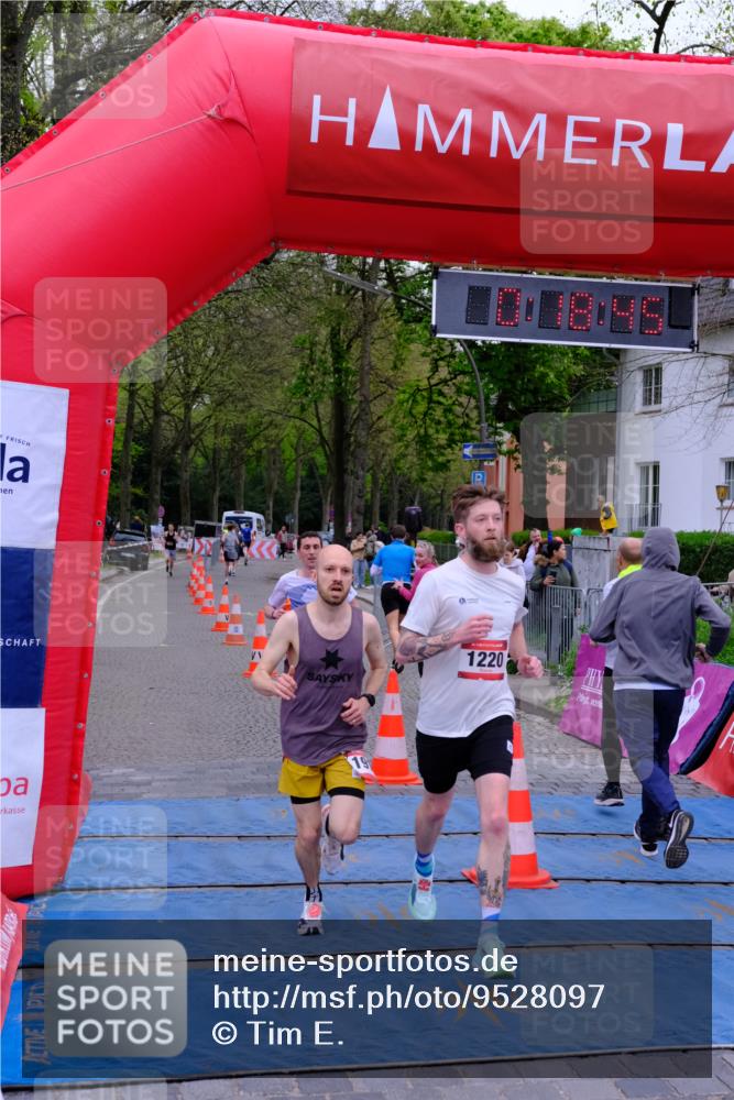 19.04.2026 - Hammer Lauf Tim E. http://msf.ph/oto/9528097 19.04.2026 10:03:54 Ziel 102, 166, 192, 305, 340, 806, 837, 1176, 1177, 1220, 1912 meine-sportfotos.de
