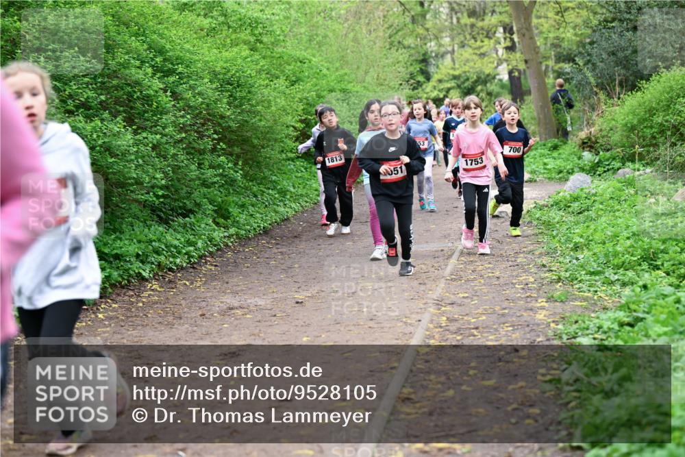 19.04.2026 - Hammer Lauf Dr. Thomas Lammeyer http://msf.ph/oto/9528105 19.04.2026 09:27:06 Laufen 1813, 700, 1753 meine-sportfotos.de