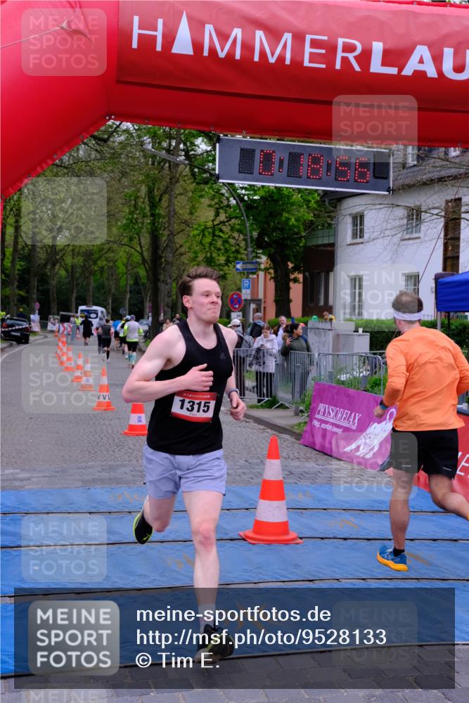 19.04.2026 - Hammer Lauf Tim E. http://msf.ph/oto/9528133 19.04.2026 10:04:05 Ziel 319, 405, 543, 765, 1315, 1772 meine-sportfotos.de