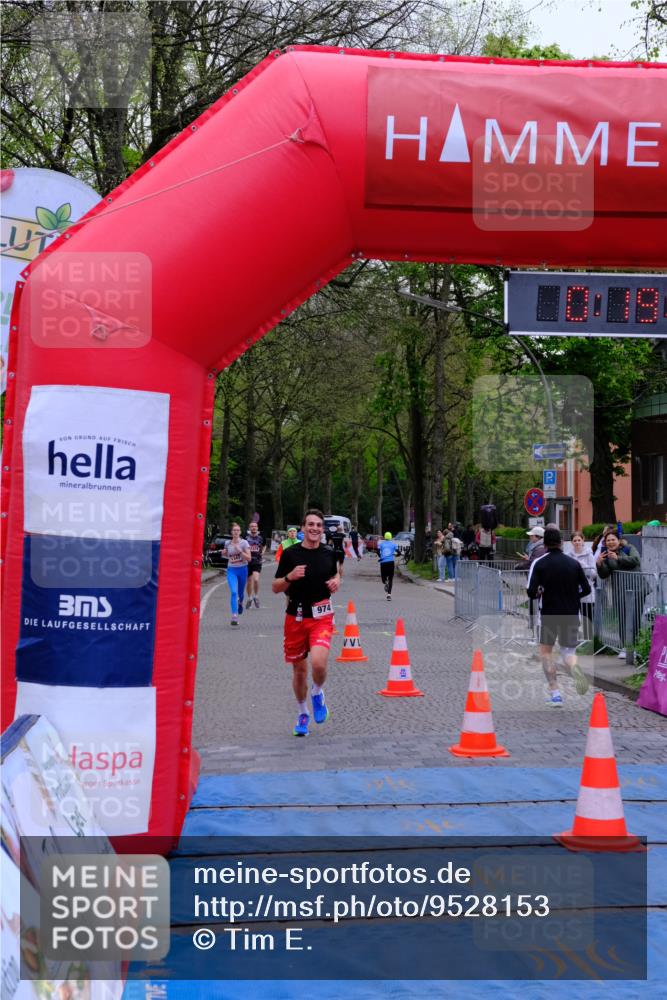 19.04.2026 - Hammer Lauf Tim E. http://msf.ph/oto/9528153 19.04.2026 10:04:32 Ziel 147, 277, 498, 878, 974, 1343, 1561, 1738, 1754, 1860 meine-sportfotos.de