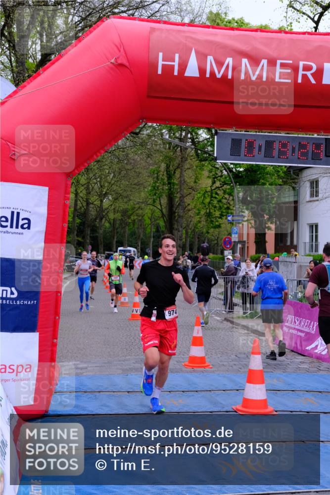 19.04.2026 - Hammer Lauf Tim E. http://msf.ph/oto/9528159 19.04.2026 10:04:33 Ziel 147, 277, 498, 878, 974, 1182, 1274, 1343, 1561, 1738, 1742, 1754, 1860 meine-sportfotos.de