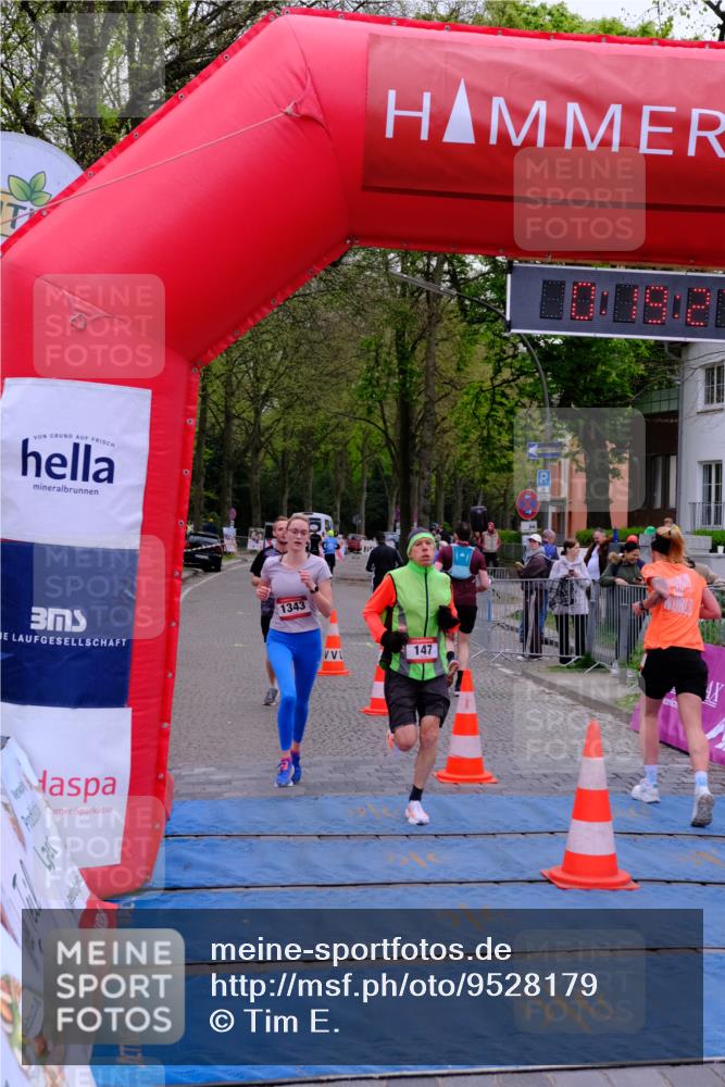 19.04.2026 - Hammer Lauf Tim E. http://msf.ph/oto/9528179 19.04.2026 10:04:36 Ziel 147, 277, 498, 878, 974, 1182, 1274, 1323, 1343, 1738, 1742, 1860 meine-sportfotos.de