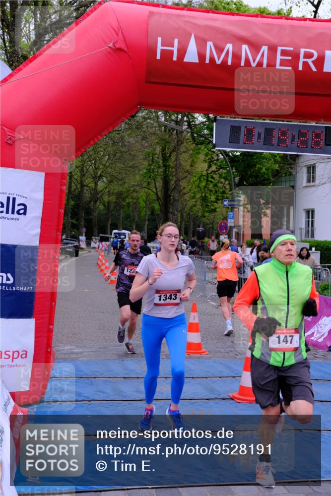 19.04.2026 - Hammer Lauf Tim E. http://msf.ph/oto/9528191 19.04.2026 10:04:37 Ziel 147, 277, 498, 878, 974, 1182, 1202, 1274, 1323, 1343, 1738, 1742, 1860 meine-sportfotos.de