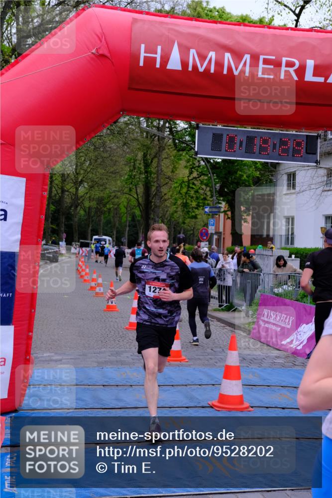 19.04.2026 - Hammer Lauf Tim E. http://msf.ph/oto/9528202 19.04.2026 10:04:38 Ziel 147, 277, 498, 878, 974, 1182, 1202, 1274, 1323, 1343, 1350, 1738, 1742 meine-sportfotos.de