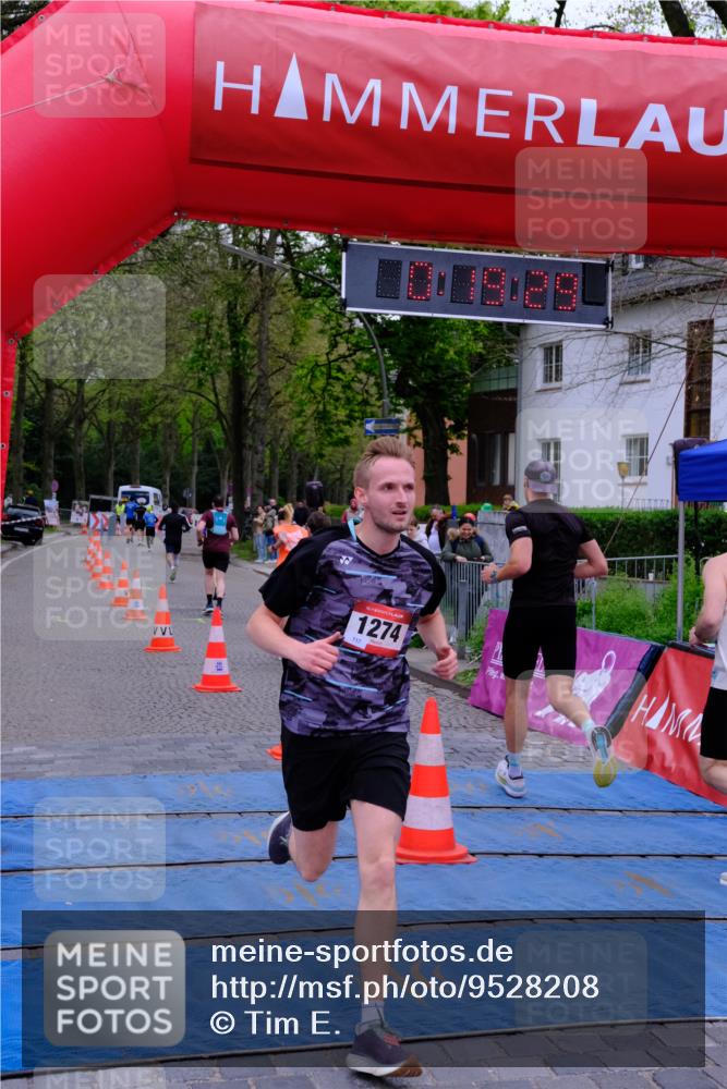 19.04.2026 - Hammer Lauf Tim E. http://msf.ph/oto/9528208 19.04.2026 10:04:38 Ziel 147, 277, 498, 878, 974, 1182, 1202, 1274, 1323, 1343, 1350, 1738, 1742 meine-sportfotos.de