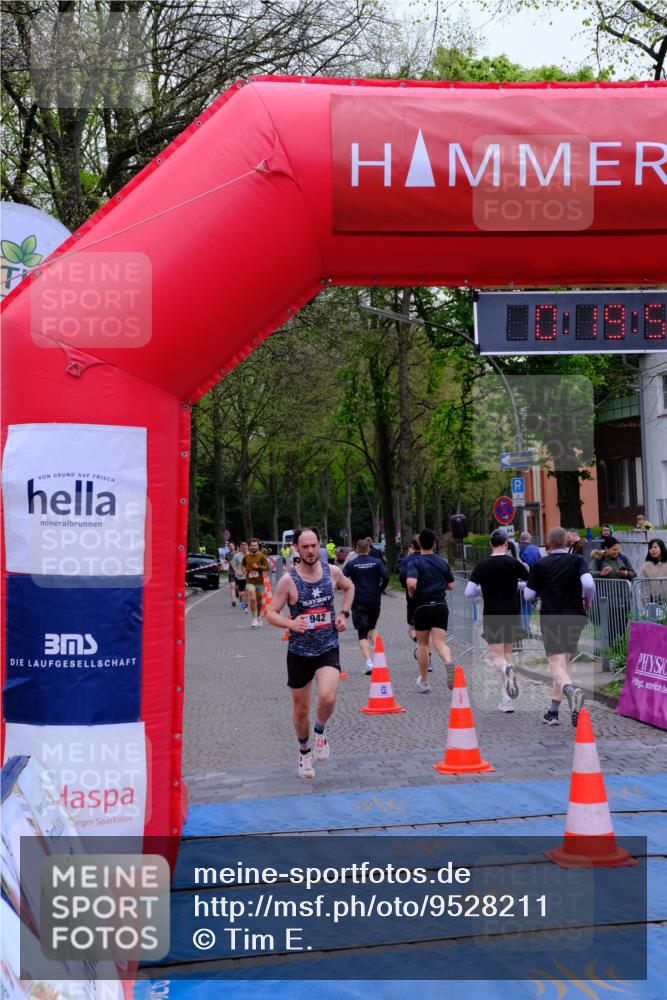 19.04.2026 - Hammer Lauf Tim E. http://msf.ph/oto/9528211 19.04.2026 10:05:01 Ziel 128, 130, 431, 477, 717, 942, 1002, 1016, 1866 meine-sportfotos.de