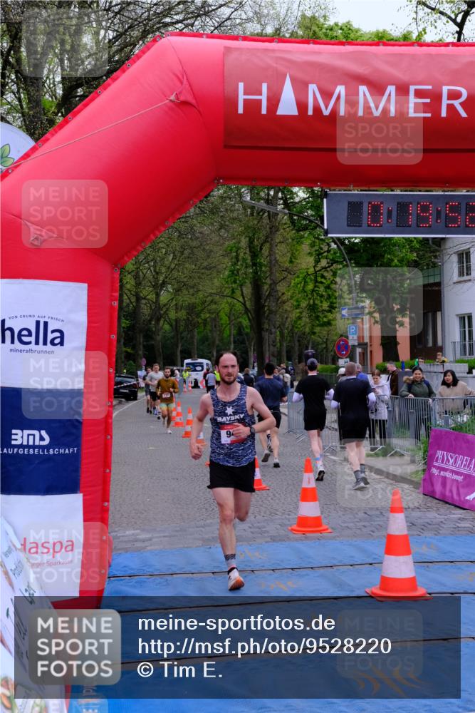 19.04.2026 - Hammer Lauf Tim E. http://msf.ph/oto/9528220 19.04.2026 10:05:01 Ziel 128, 130, 431, 477, 717, 942, 1002, 1016, 1866 meine-sportfotos.de