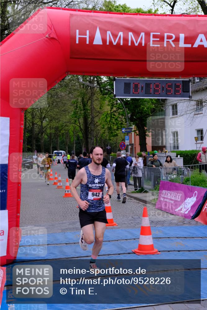 19.04.2026 - Hammer Lauf Tim E. http://msf.ph/oto/9528226 19.04.2026 10:05:02 Ziel 128, 130, 431, 477, 717, 792, 942, 996, 1002, 1016, 1866 meine-sportfotos.de