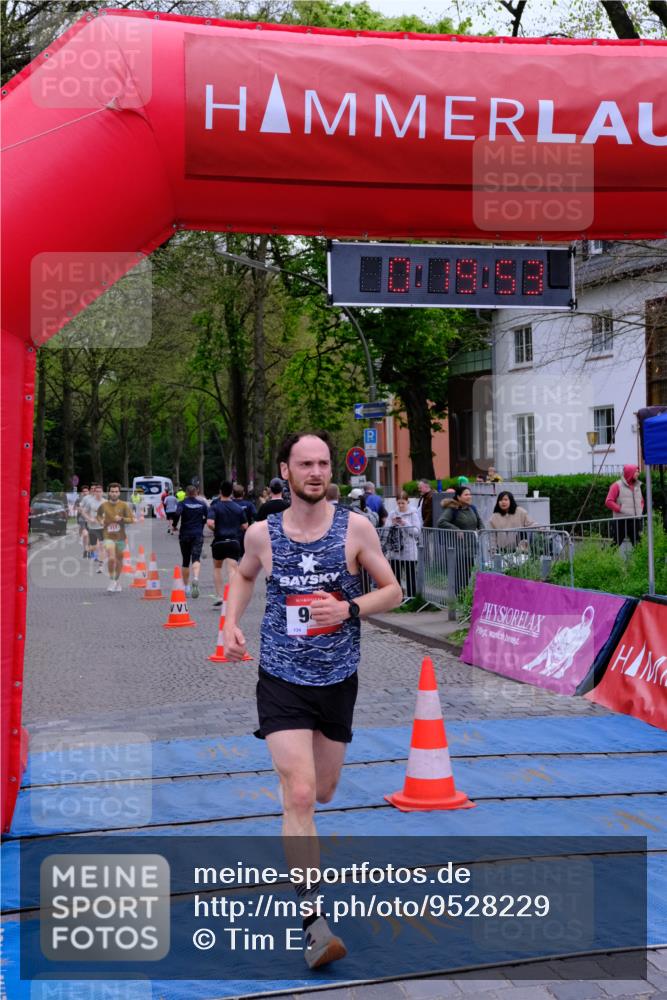 19.04.2026 - Hammer Lauf Tim E. http://msf.ph/oto/9528229 19.04.2026 10:05:02 Ziel 128, 130, 431, 477, 717, 792, 942, 996, 1002, 1016, 1866 meine-sportfotos.de