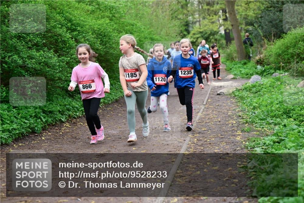 19.04.2026 - Hammer Lauf Dr. Thomas Lammeyer http://msf.ph/oto/9528233 19.04.2026 09:27:20 Laufen 866, 1185, 1120, 1235, 1447 meine-sportfotos.de
