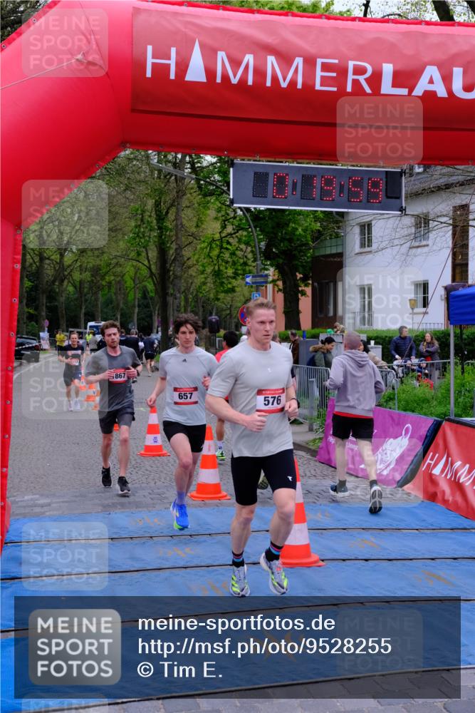 19.04.2026 - Hammer Lauf Tim E. http://msf.ph/oto/9528255 19.04.2026 10:05:08 Ziel 228, 576, 657, 717, 792, 996, 1002, 1016, 1124, 1212, 1867 meine-sportfotos.de