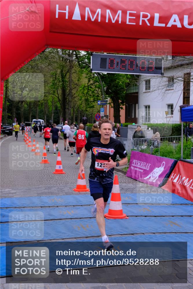 19.04.2026 - Hammer Lauf Tim E. http://msf.ph/oto/9528288 19.04.2026 10:05:12 Ziel 216, 228, 561, 576, 657, 792, 996, 1124, 1212, 1867 meine-sportfotos.de