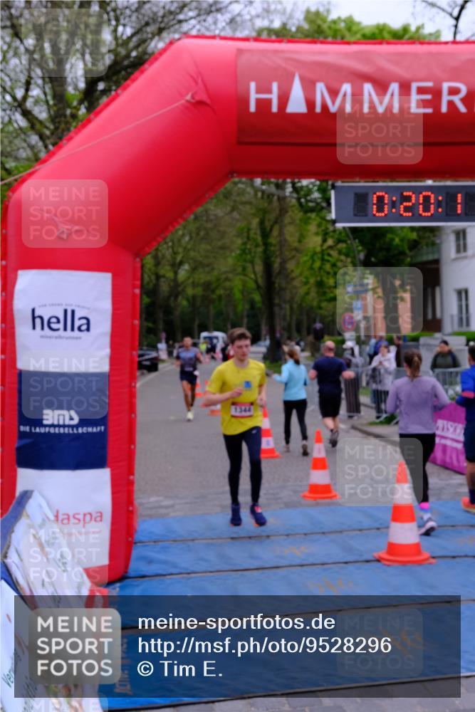 19.04.2026 - Hammer Lauf Tim E. http://msf.ph/oto/9528296 19.04.2026 10:05:20 Ziel 110, 216, 561, 784, 891, 966, 1344, 1602, 1708, 1727 meine-sportfotos.de